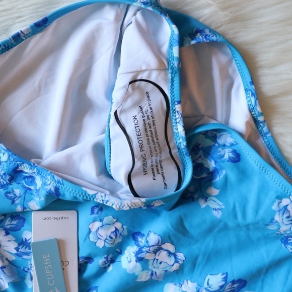 NWT Plus Size Blue Ruffled Floral One Piece Size 2X - Picture 5 of 8